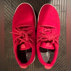 Allbirds Women's Wool Runners Red SZ 6